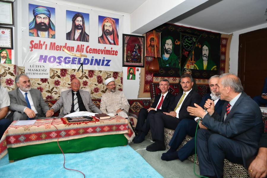 Cemevini Ziyaret Ettiler