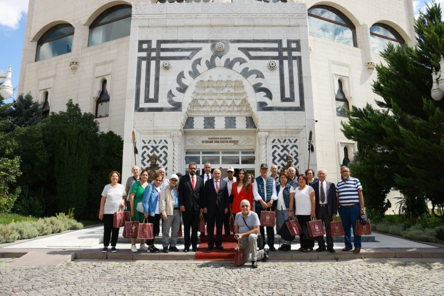 BAŞKAN ALTINOK KIBRIS’TAN GELEN  MİSAFİRLERİ ESTERGON’DA AĞIRLADI