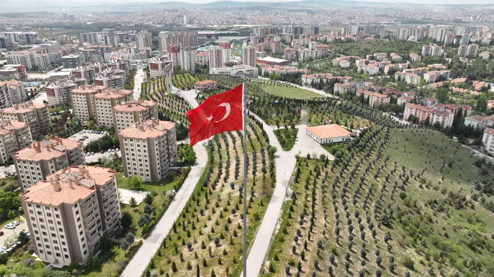 ANKARA’YA CUMHURİYET’İN 100. YILINA  ÖZEL DAHA ÇOK KALICI ESER YAPILMALIYDI