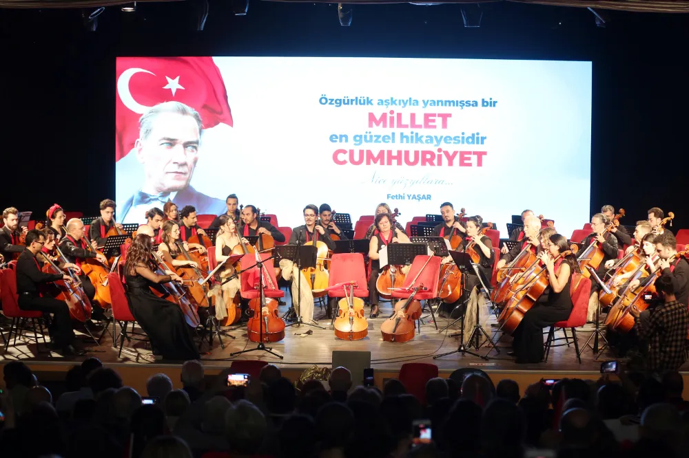 Cumhuriyet Defilesi Büyüledi