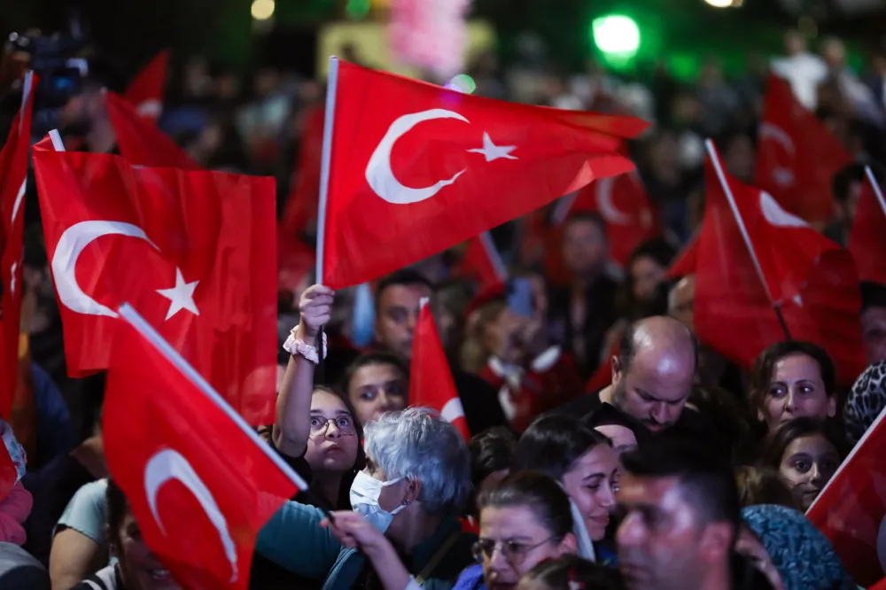 Yenimahalle’de Cumhuriyet kutlamaları devam ediyor