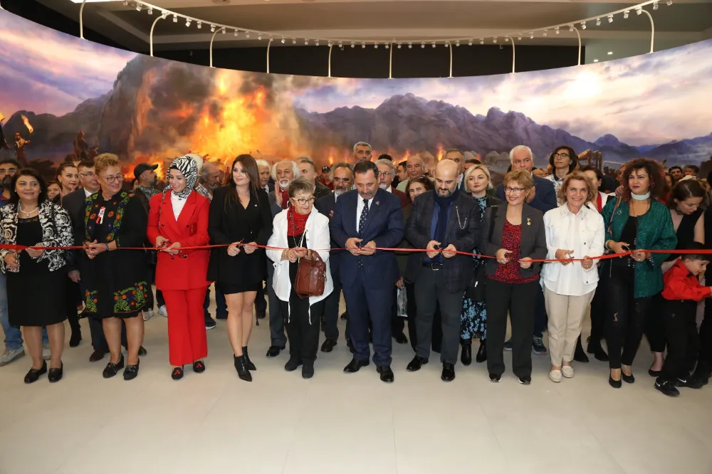 MÜZEDE CUMHURİYET’İN 100’Ü YIL SERGİSİ AÇILDI