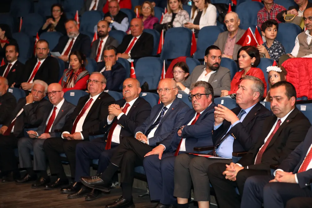 OSİAD ve BKSDER Cumhuriyet resepsiyonu düzenledi