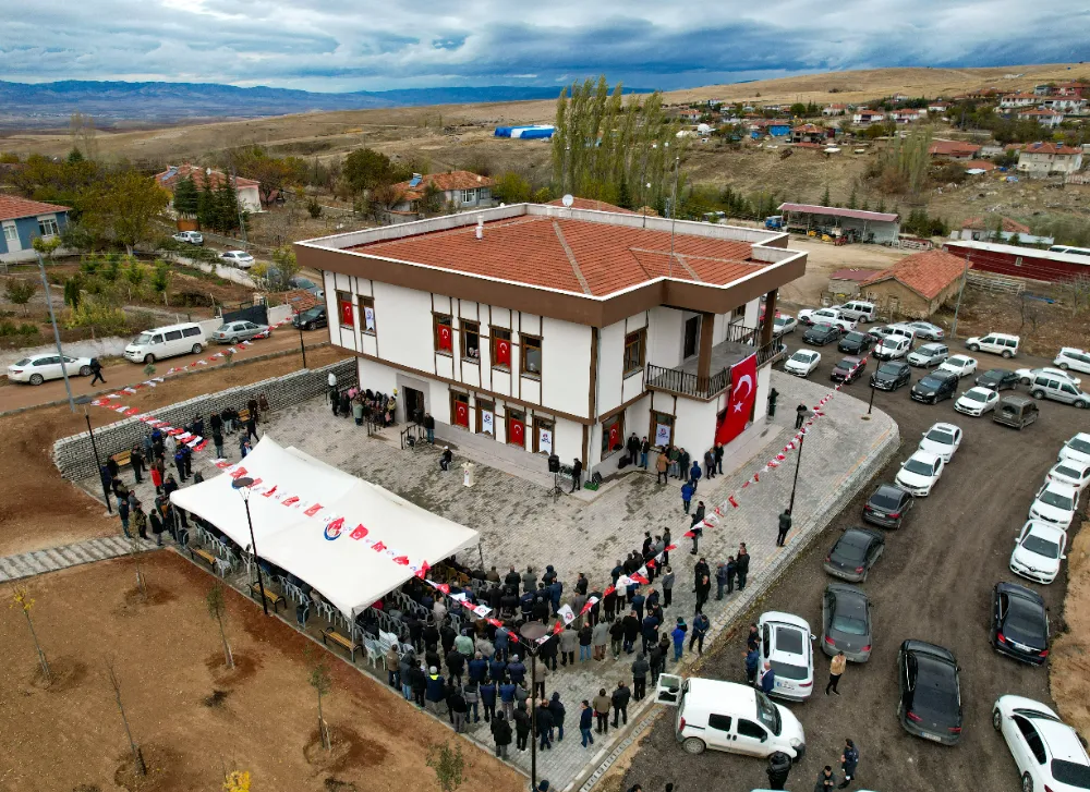 “ÜCRET KONAĞI” MAHALLENİN YENİ CAZİBE MERKEZİ