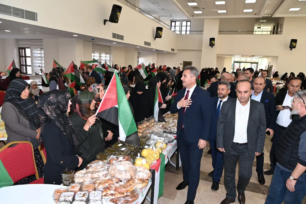 Kutludüğünlü Hanımlar Filistinli  Kardeşleri İçin Kermes Düzenledi