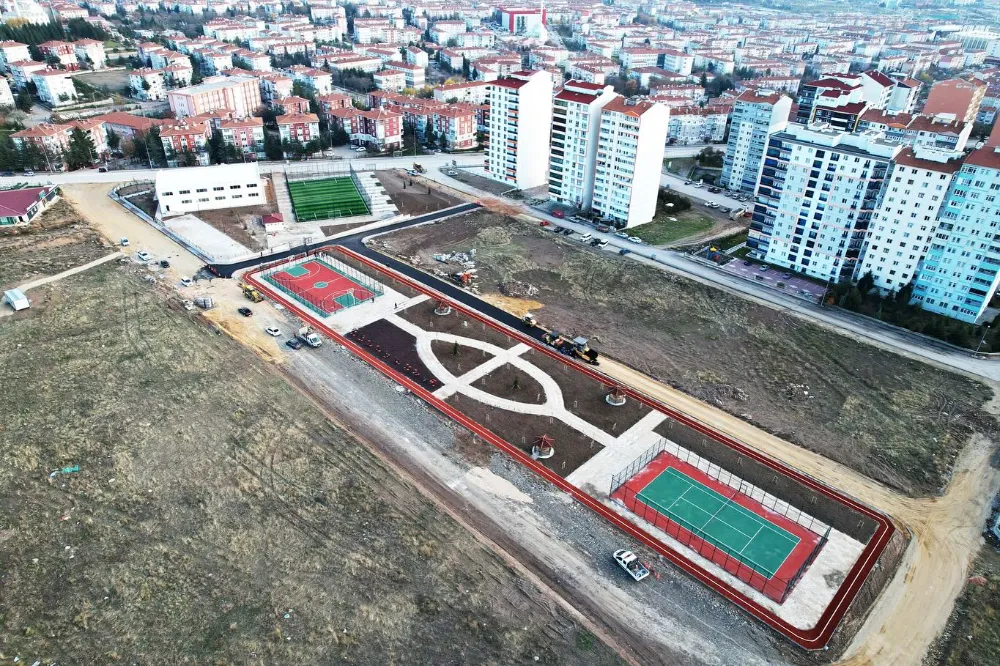 MEVLANA SPOR KOMPLEKSİ GENÇLERLE BULUŞMAYA HAZIRLANIYOR