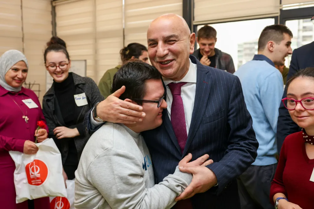BAŞKAN ALTINOK ÖZEL BİREYLERLE BULUŞTU 