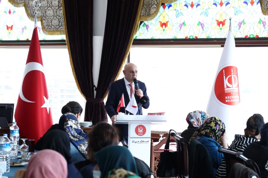 BAŞKAN ALTINOK DEPREMZEDE KADINLARLA BULUŞTU
