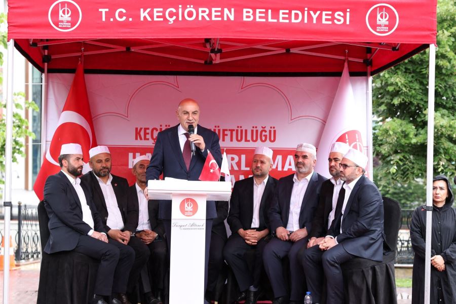 KEÇİÖRENLİ HACI ADAYLARI YOLCU EDİLDİ