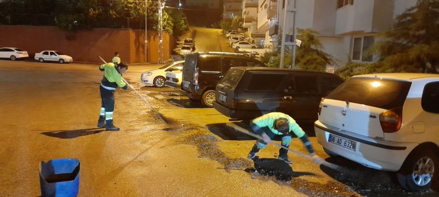 KEÇİÖREN’DE SELİN İZLERİ TEMİZLENİYOR