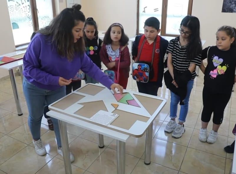 SİNCAN TAYLAN ARASLI İLKOKULU ÖĞRENCİLERİ MATEMATİK MÜZESİNİ GEZDİ