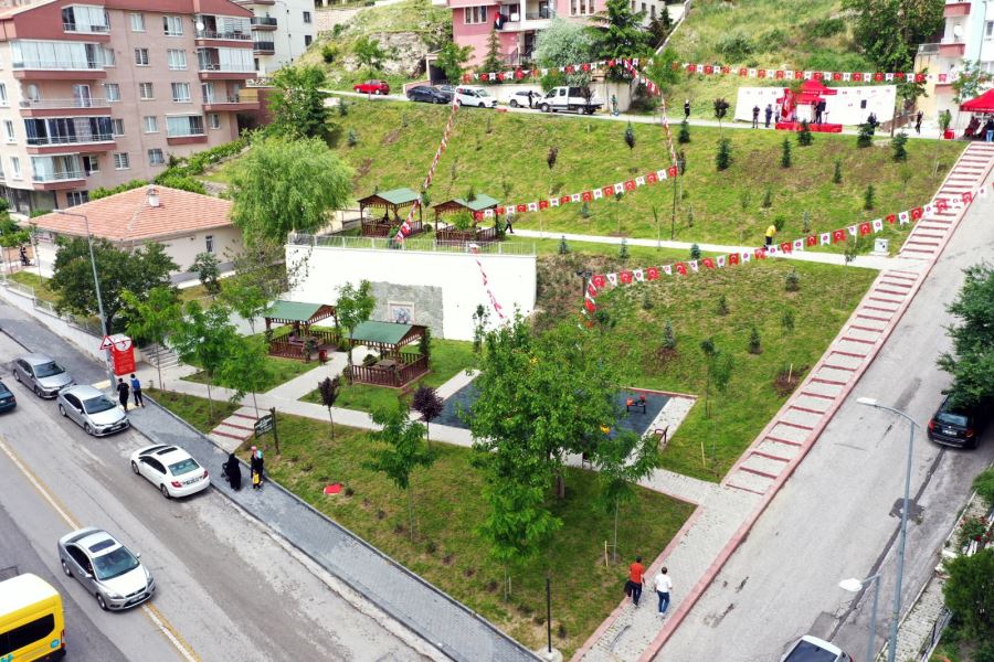 ŞEHİT YÜZBAŞI BURAK COŞKUN PARKI KEÇİÖREN’DE HİZMETE AÇILDI