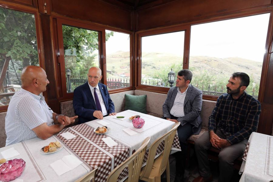 Başkan Yaşar’dan Yenimahalle turu