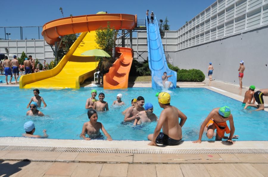 KEÇİÖREN’DE DENİZ TADINDA AQUAPARKLAR