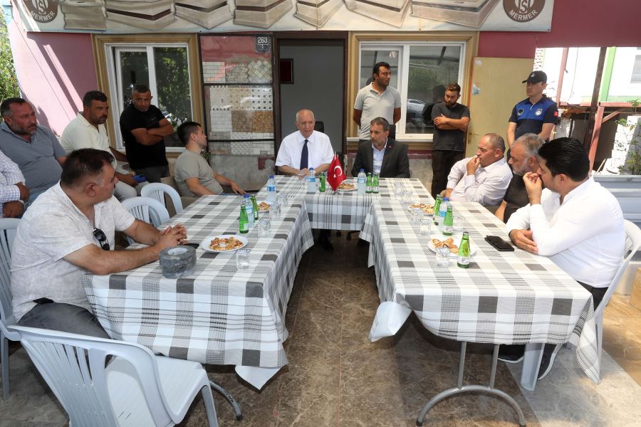 Başkan Yaşar mermerci esnafıyla buluştu