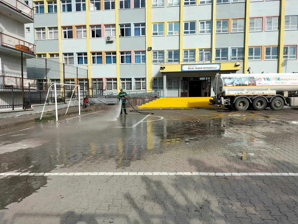 YENİ EĞİTİM DÖNEMİ İÇİN OKULLAR TEMİZLENDİ