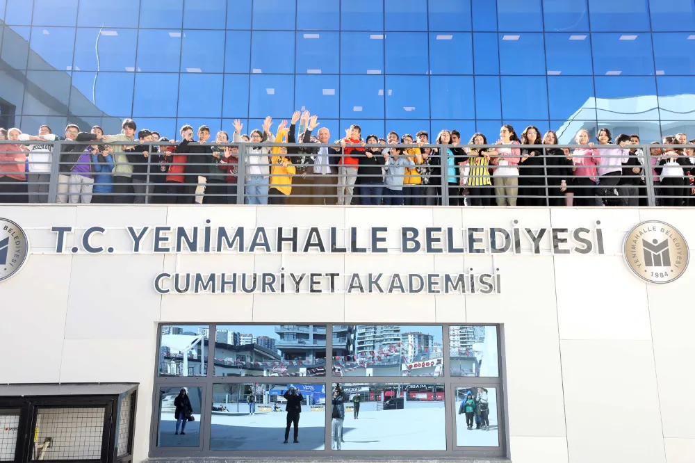 Cumhuriyet Akademisi’nde 2 bin  öğrenci sınavlara hazırlanıyor