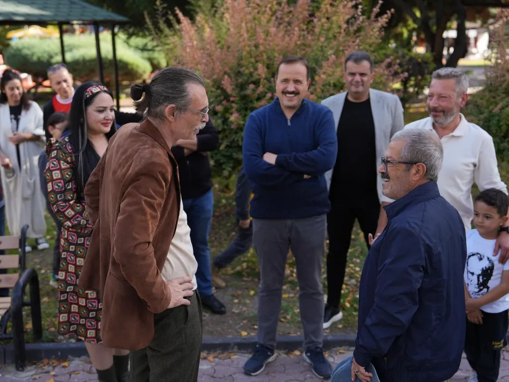 BELEDİYE BAŞKANI ERDAL BEŞİKCİOĞLU, SAHA ÇALIŞMASI GERÇEKLEŞTİRDİ! 