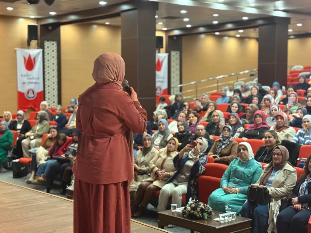 SEVİNÇ BAKIRCI SİNCANLI HANIMLARLA BİR ARAYA GELDİ