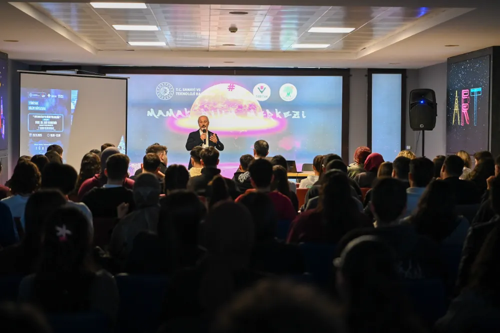 Mamak’ta Gençler Antarktika’nın Bilim Dünyasıyla Buluştu