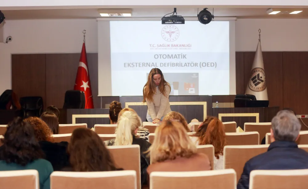 Yenimahalle’de belediye personeline ilk yardım eğitimi