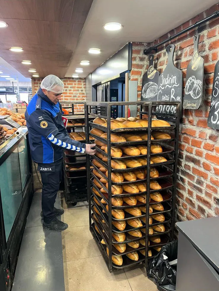 Zabıta ekiplerinden fırınlara denetim