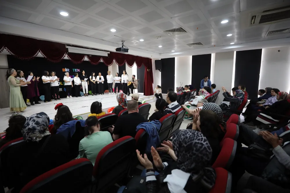 Engel tanımayan bireylerden annelere özel program